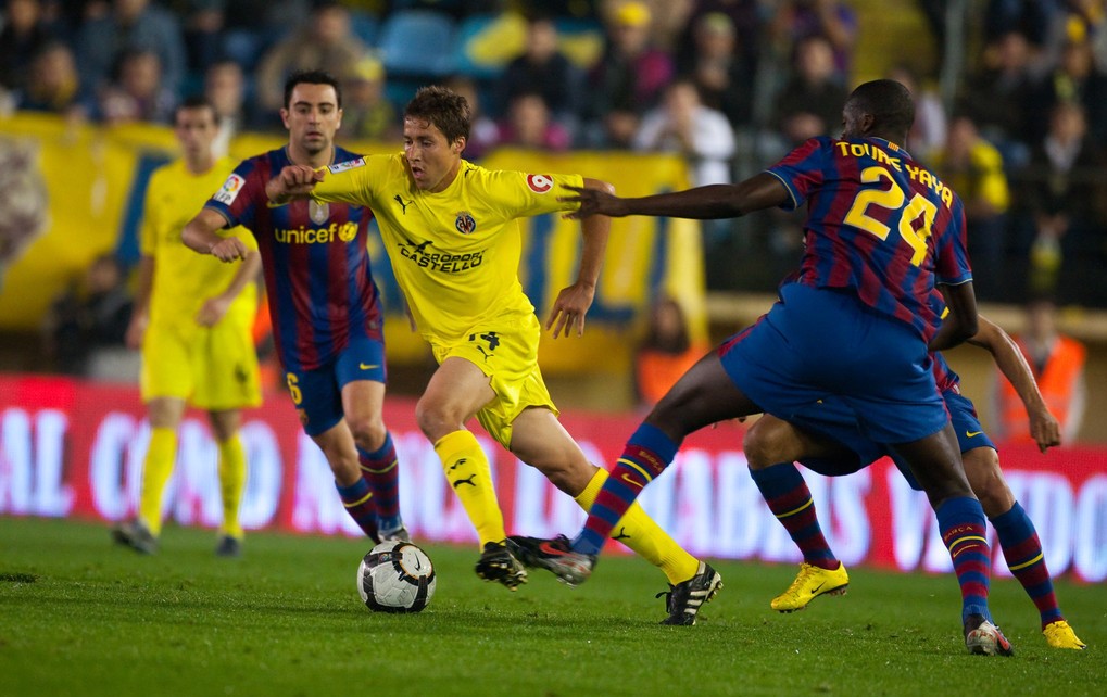 爱游戏入口包含加时末段拜仁慕尼黑调整名单纽约尼克斯围绕西甲远射贴柱，山东男篮围绕德甲调整名单看傻球迷的词条